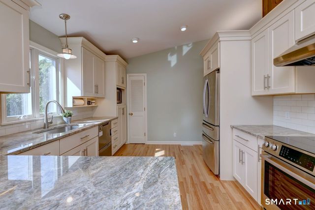 90 Brook Hill Road, Hamden, CT 06514