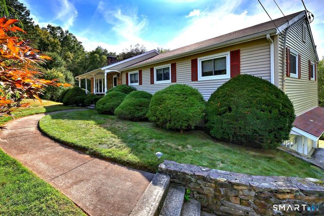 90 Brook Hill Road, Hamden, CT 06514