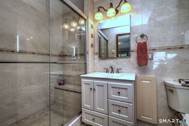 90 Brook Hill Road, Hamden, CT 06514