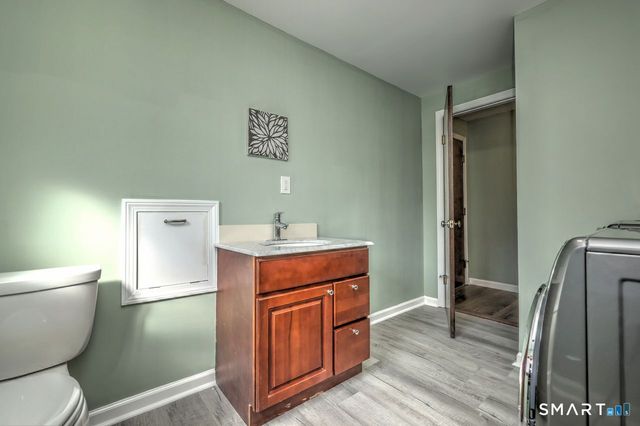 90 Brook Hill Road, Hamden, CT 06514