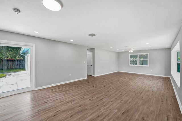 3330 SW 18TH Street, Fort Lauderdale, FL 33312