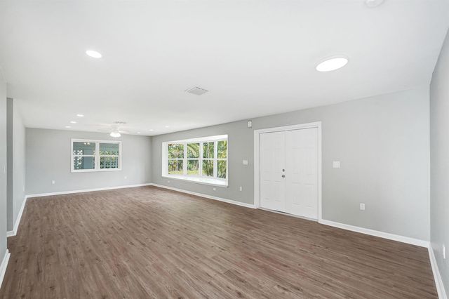 3330 SW 18TH Street, Fort Lauderdale, FL 33312