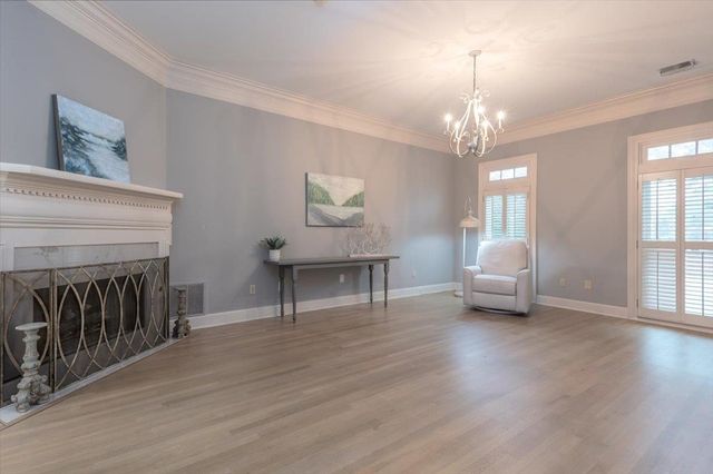 3233 WEDGE HILL CV, Memphis, TN 38125