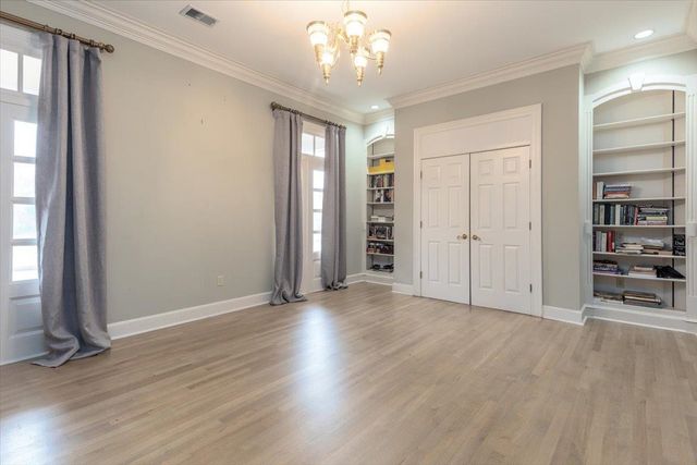 3233 WEDGE HILL CV, Memphis, TN 38125