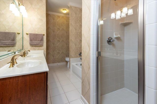 3233 WEDGE HILL CV, Memphis, TN 38125