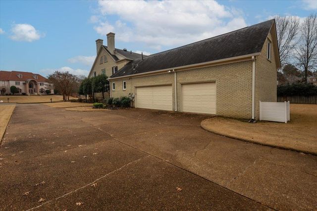 3233 WEDGE HILL CV, Memphis, TN 38125