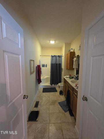 11579 Meadowood Drive 6a, Bristol, VA 24202