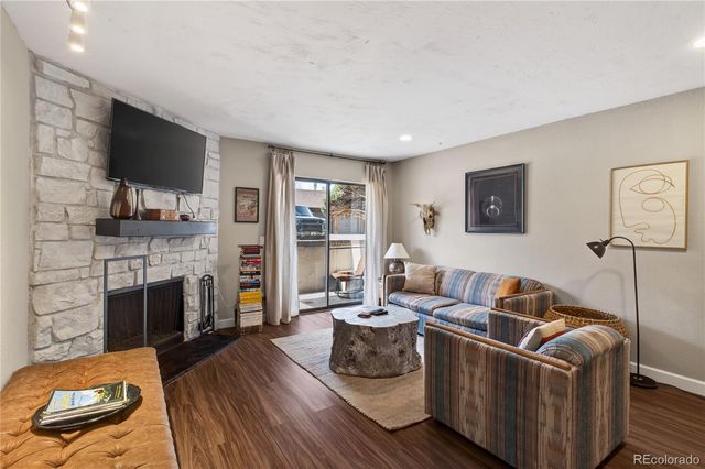 337 Wright Street 101, Lakewood, CO 80228