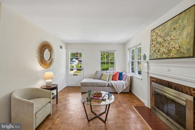 31 S EDISON ST, Arlington, VA 22204