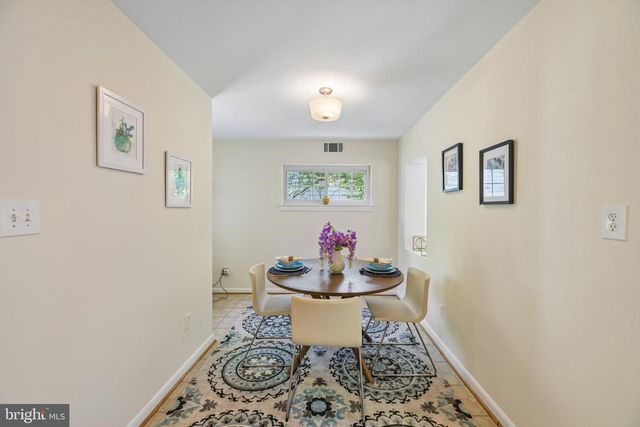 31 S EDISON ST, Arlington, VA 22204