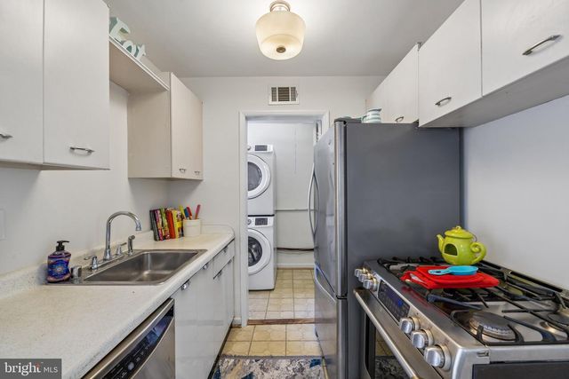 31 S EDISON ST, Arlington, VA 22204