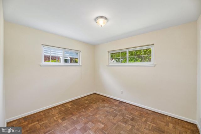 31 S EDISON ST, Arlington, VA 22204