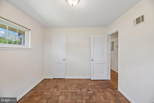 31 S EDISON ST, Arlington, VA 22204