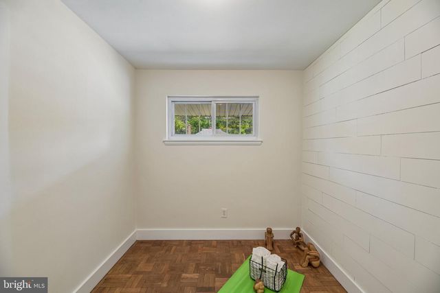 31 S EDISON ST, Arlington, VA 22204
