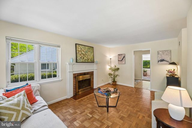 31 S EDISON ST, Arlington, VA 22204