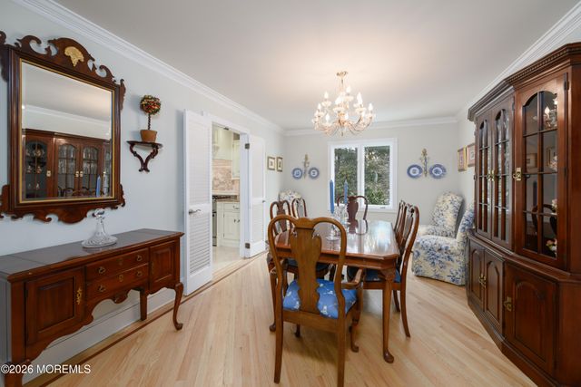 158 Willow Grove Drive, Lincroft, NJ 07738