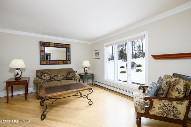 158 Willow Grove Drive, Lincroft, NJ 07738