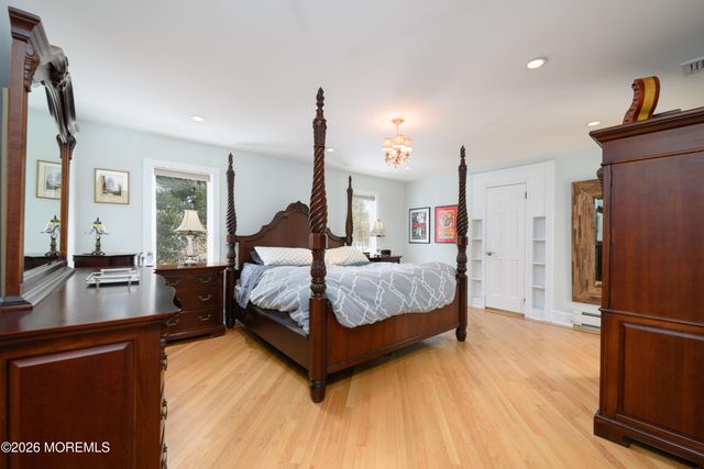 158 Willow Grove Drive, Lincroft, NJ 07738