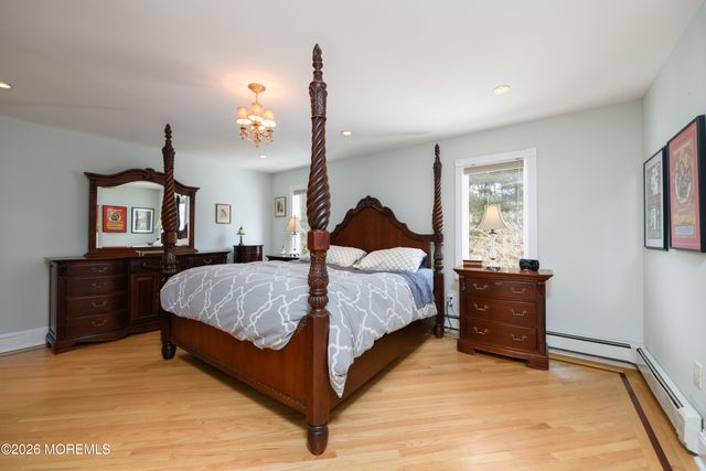 158 Willow Grove Drive, Lincroft, NJ 07738