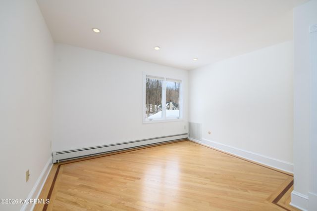 158 Willow Grove Drive, Lincroft, NJ 07738