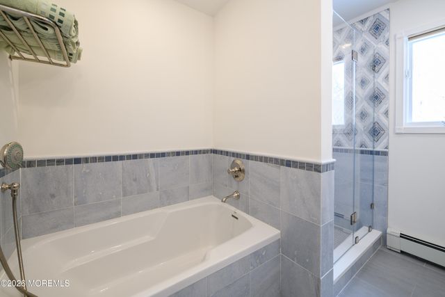 158 Willow Grove Drive, Lincroft, NJ 07738