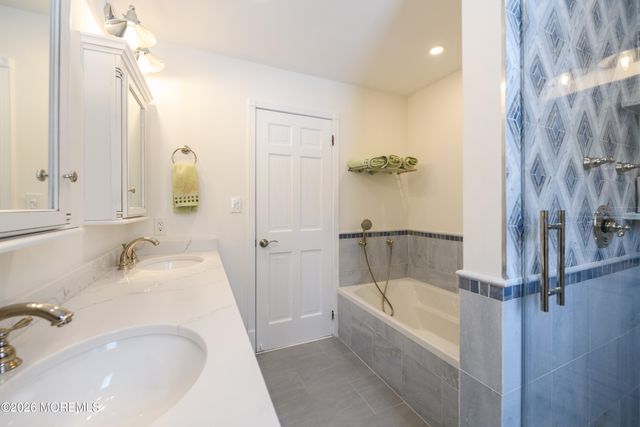 158 Willow Grove Drive, Lincroft, NJ 07738