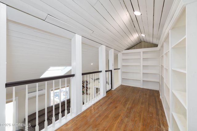 158 Willow Grove Drive, Lincroft, NJ 07738