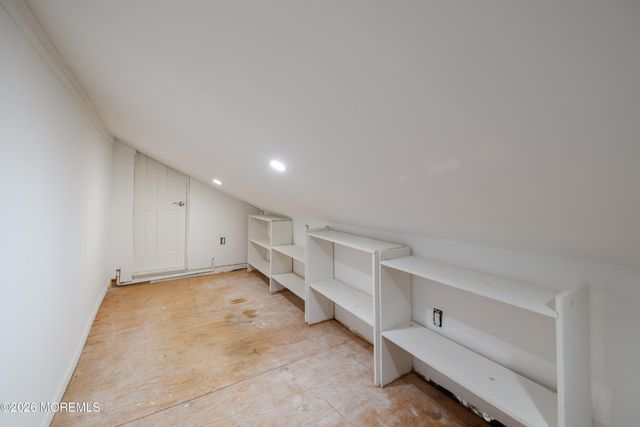 158 Willow Grove Drive, Lincroft, NJ 07738