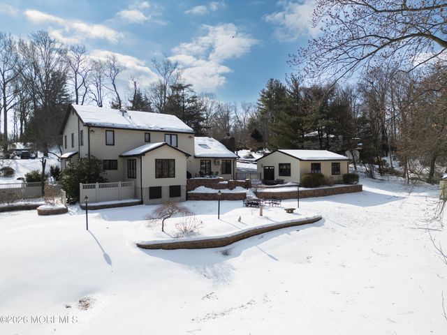 158 Willow Grove Drive, Lincroft, NJ 07738