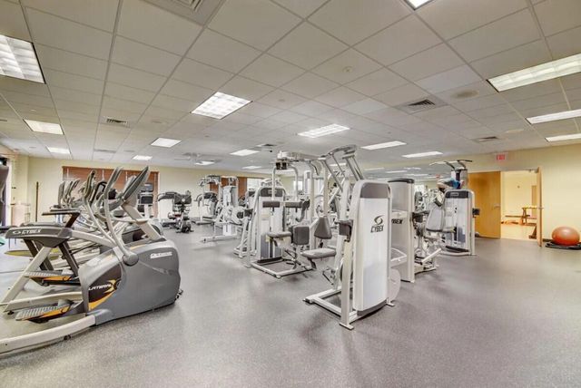 10875 Boca Woods Lane, Boca Raton, FL 33428