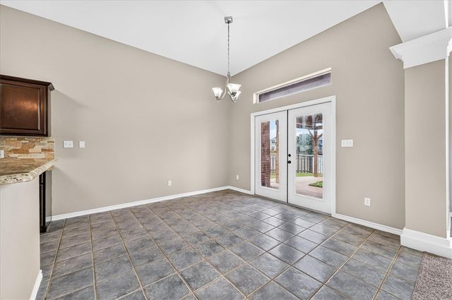 7414 Lake Micala Dr, Corpus Christi, TX 78413