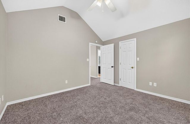 7414 Lake Micala Dr, Corpus Christi, TX 78413