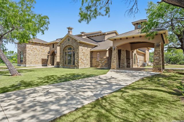 10651 KOSUB LN, San Antonio, TX 78223