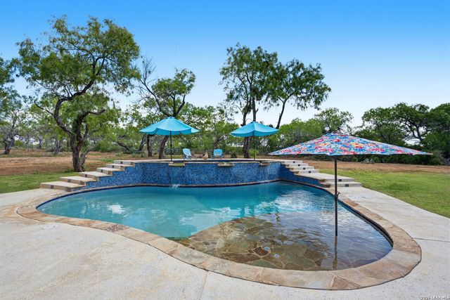 10651 KOSUB LN, San Antonio, TX 78223