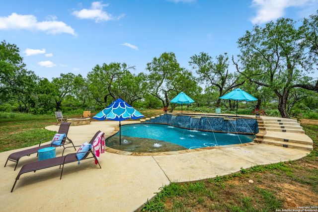 10651 KOSUB LN, San Antonio, TX 78223