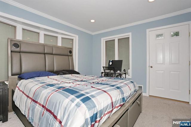 434 Hasbrouck Boulevard, Oradell, NJ 07649