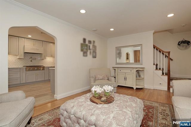 434 Hasbrouck Boulevard, Oradell, NJ 07649