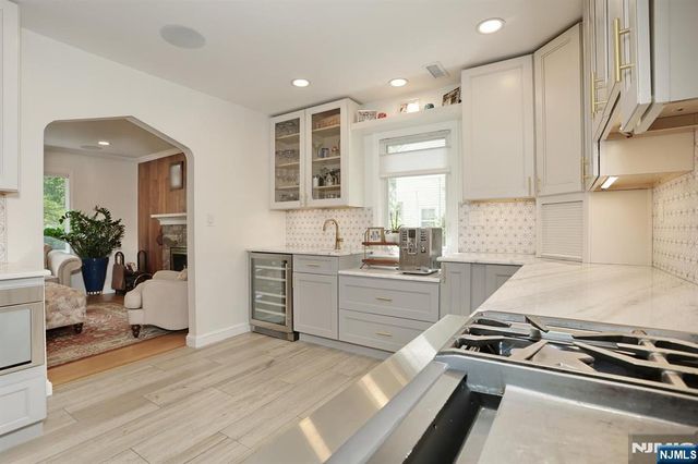 434 Hasbrouck Boulevard, Oradell, NJ 07649