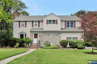 434 Hasbrouck Boulevard, Oradell, NJ 07649