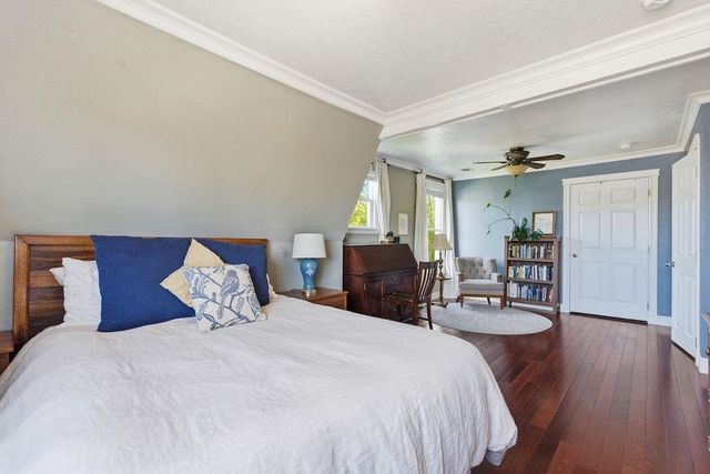 2323 N Wall St, Spokane, WA 99205