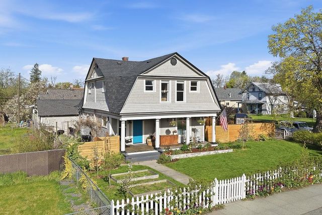 2323 N Wall St, Spokane, WA 99205