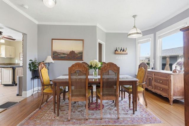 2323 N Wall St, Spokane, WA 99205