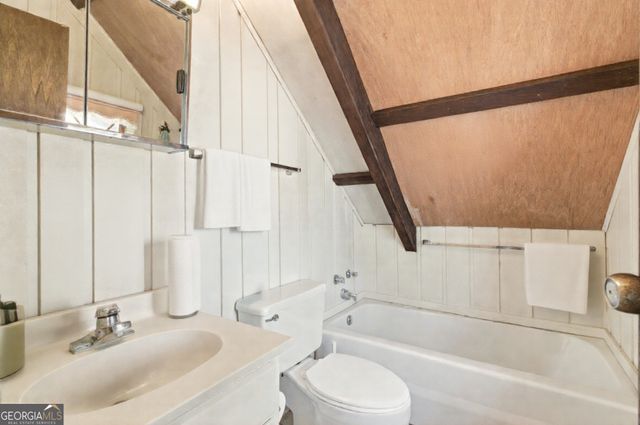 452 E Sugarbush Drive, Dillard, GA 30537