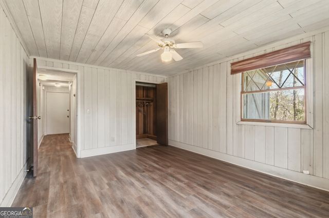 452 E Sugarbush Drive, Dillard, GA 30537