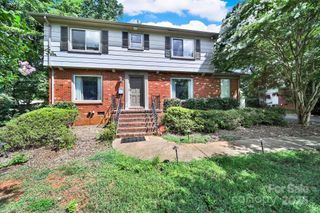 7009 Rockledge Drive, Charlotte, NC 28210
