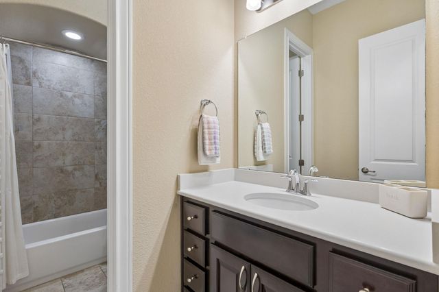 3508 Elm Ridge DR, Leander, TX 78641