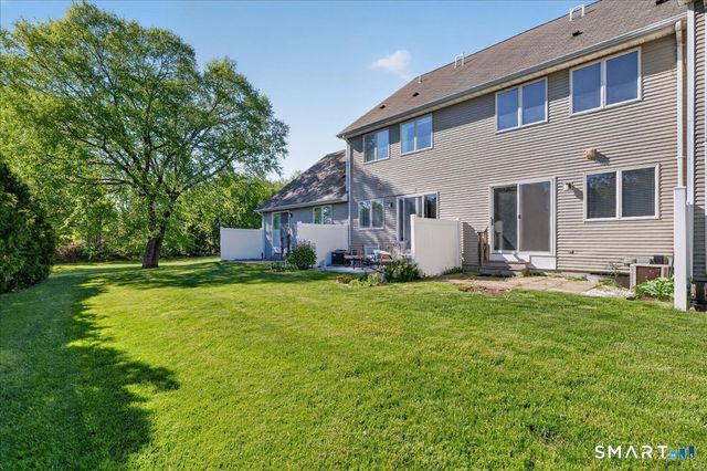 108 Sunrise Circle 108, Newington, CT 06111