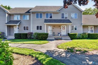 108 Sunrise Circle 108, Newington, CT 06111