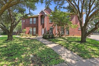 121 Wildwood Court 200, Grapevine, TX 76051
