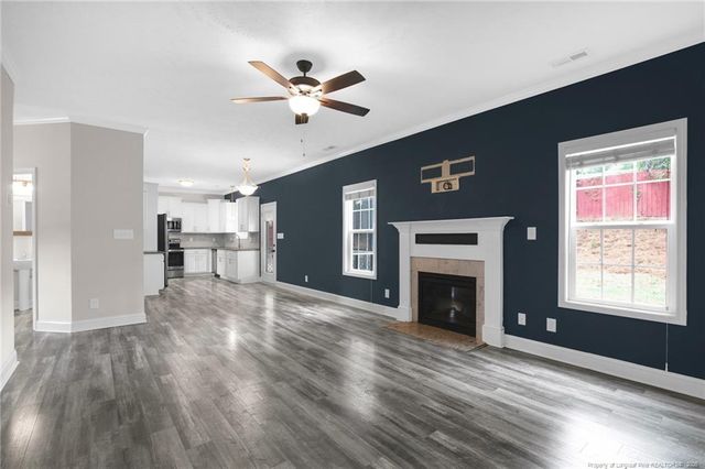 890 DUVAL Drive, Fayetteville, NC 28304